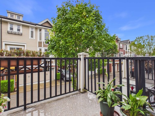 21-20738 84 Avenue, Langley, BC 