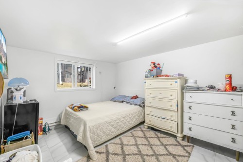 13906 68 Avenue, Surrey, BC 