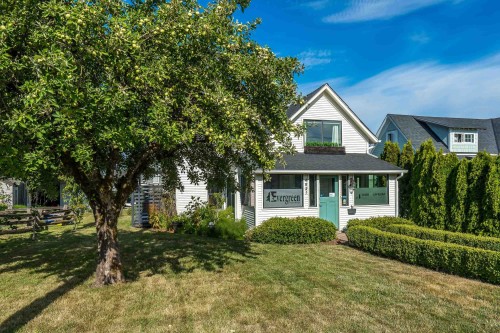 4827 216a Street  Langley, BC V3A 2N6