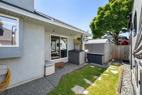 18851 64A Avenue, Surrey, BC 