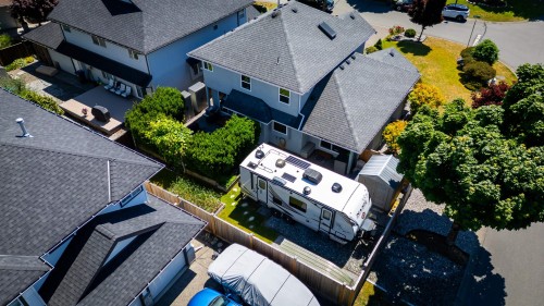 18851 64A Avenue, Surrey, BC 