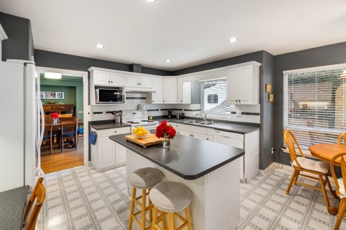 18851 64A Avenue, Surrey, BC 