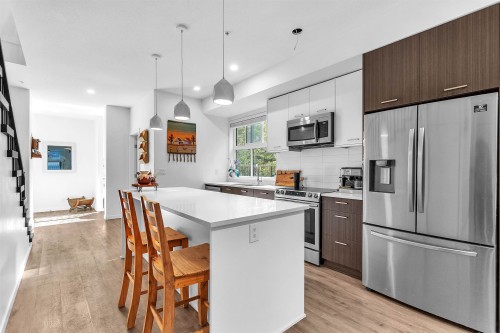 B210-20087 68 Avenue, Langley, BC 