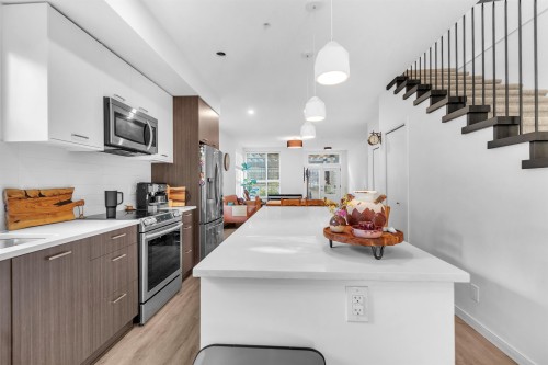 B210-20087 68 Avenue, Langley, BC 