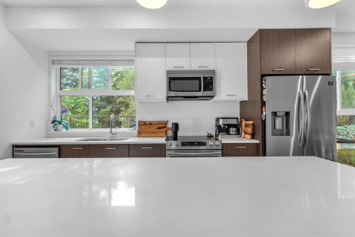 B210-20087 68 Avenue, Langley, BC 