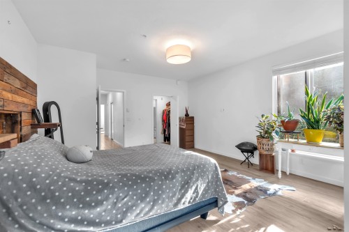 B210-20087 68 Avenue, Langley, BC 