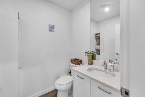 B210-20087 68 Avenue, Langley, BC 