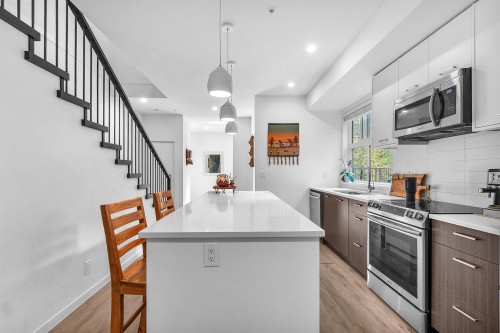 B210-20087 68 Avenue, Langley, BC 