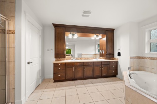 35593 Jade Drive, Abbotsford, BC 