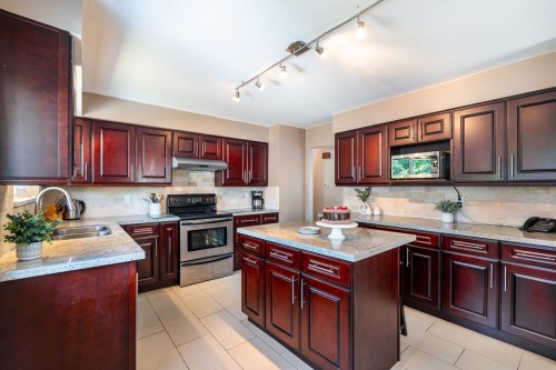 10867 64A Avenue, Delta, BC 