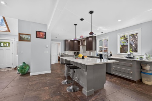 6921 Westview Drive, Delta, BC 