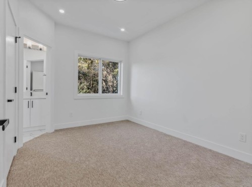 32735 Marshall Road, Abbotsford, BC - Indoor Photo Showing Other Room