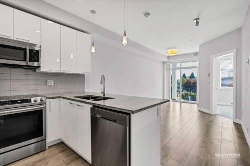 210-20696 Eastleigh Crescent  Langley, BC V3A 0M3