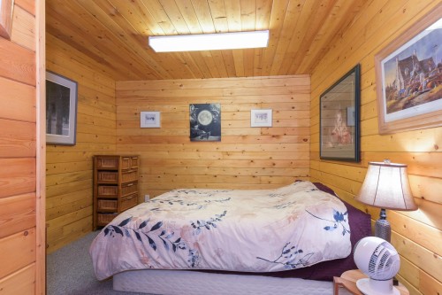 25330 72 Avenue, Langley, BC - Indoor Photo Showing Bedroom