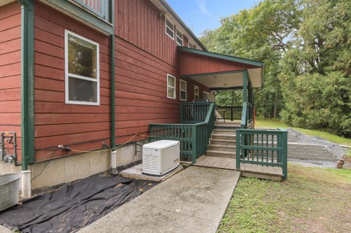 25330 72 Avenue, Langley, BC - Outdoor With Exterior