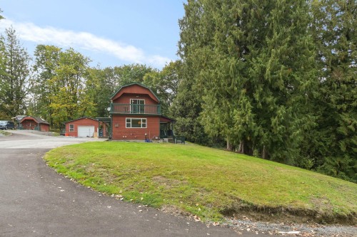 25330 72 Avenue, Langley, BC - Outdoor