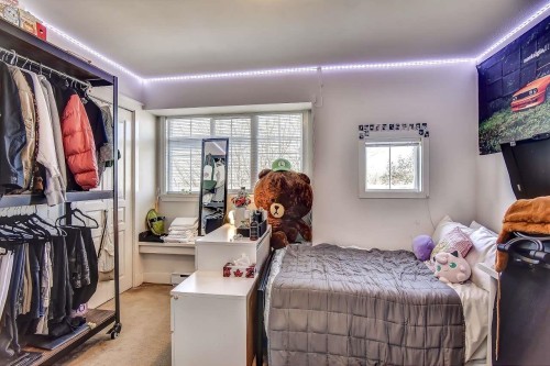 6914 190 Street, Surrey, BC - Indoor