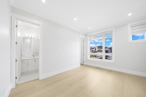 6927 205 Street  Langley, BC V2Y 1R2