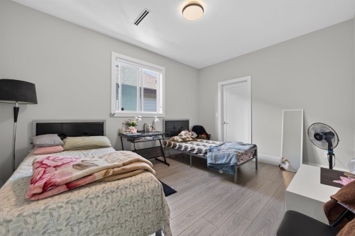 12985 88 Avenue, Surrey, BC 