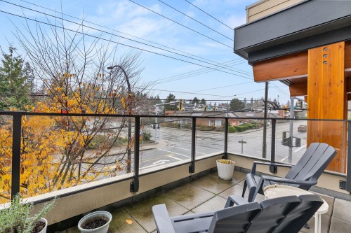 214-14022 North Bluff Road, White Rock, BC 