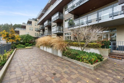 214-14022 North Bluff Road, White Rock, BC 