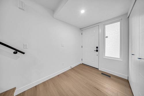 8-32705 Fraser Crescent, Mission, BC - Indoor Photo Showing Other Room