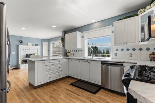2255 Mountain Drive, Abbotsford, BC 