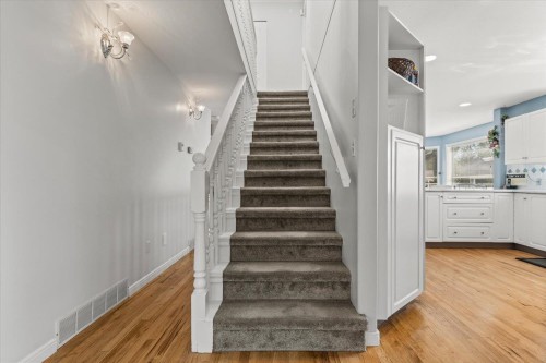 2255 Mountain Drive, Abbotsford, BC 