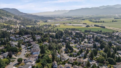 2255 Mountain Drive, Abbotsford, BC 