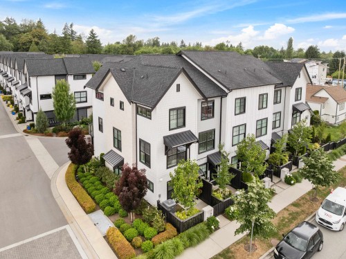1-7967 197 Street  Langley, BC V2Y 3P1