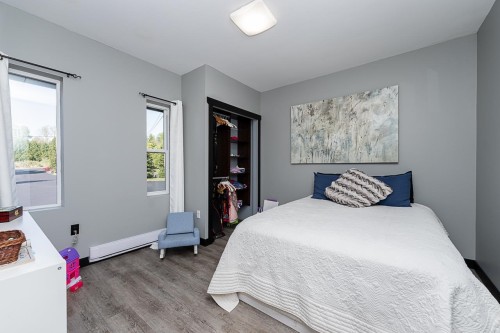 23742 68 Avenue, Langley, BC - Indoor Photo Showing Bedroom
