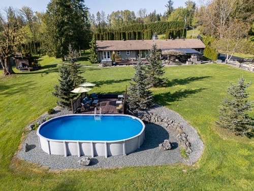 23742 68 Avenue, Langley, BC - Outdoor With Above Ground Pool