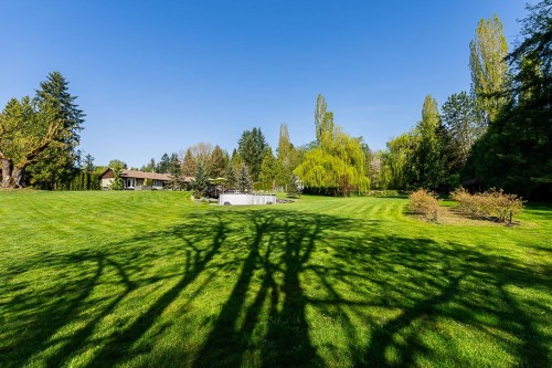 23742 68 Avenue, Langley, BC - Outdoor