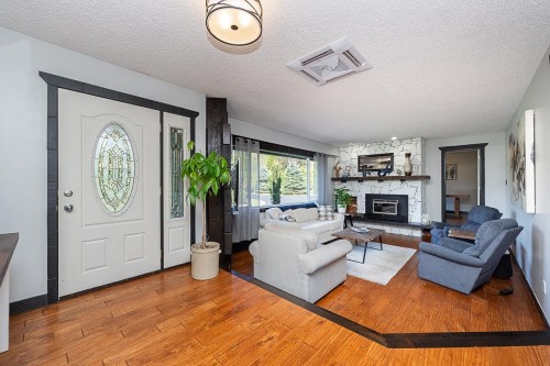 23742 68 Avenue, Langley, BC - Indoor Photo Showing Living Room With Fireplace