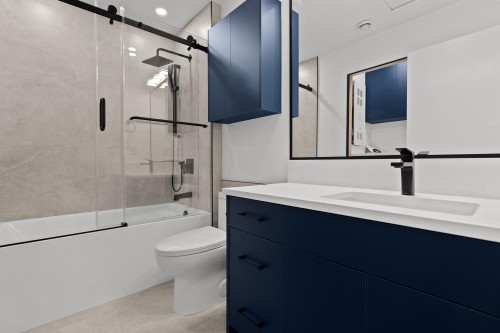 11912 78B Avenue, Delta, BC - Indoor Photo Showing Bathroom