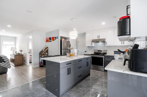 2714 Parkway Drive, Surrey, BC 