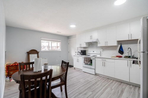 2714 Parkway Drive, Surrey, BC 