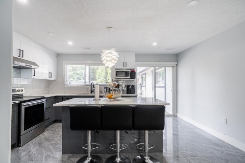 2714 Parkway Drive, Surrey, BC 