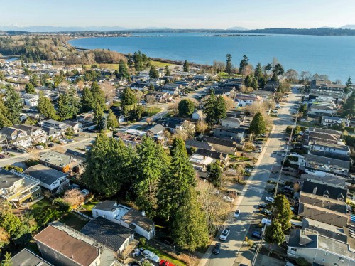 962 Maple Street, White Rock, BC 