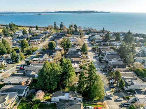 962 Maple Street, White Rock, BC 