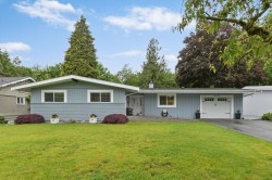 2739 Sheffield Way  Abbotsford, BC V2S 4B7