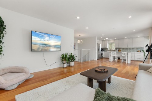 33483 Blueberry Drive  Mission, BC V2V 6J1