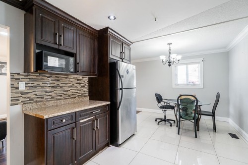 12892 111 Avenue, Surrey, BC - Indoor Photo Showing Kitchen