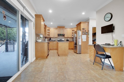7690 146A Street, Surrey, BC 