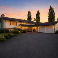 32041 Debreen Crescent Abbotsford, BC V2T 1H1