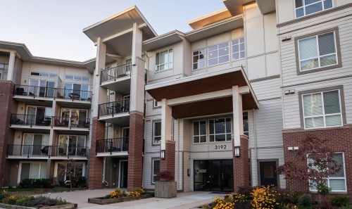 218-3192 Gladwin Road  Abbotsford, BC V2T 6M9