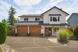 16068 10a Avenue  Surrey, BC V4A 7W8