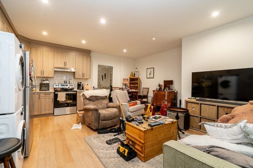 2833 204 Street, Langley, BC 