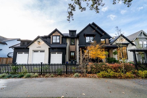 2833 204 Street, Langley, BC 