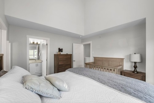 23-20856 76 Avenue, Langley, BC - Indoor Photo Showing Bedroom